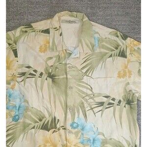 Tommy Bahama Silk Shirt Mens Medium Hawaiian Leaf Aloha Camp Button Short Sleeve